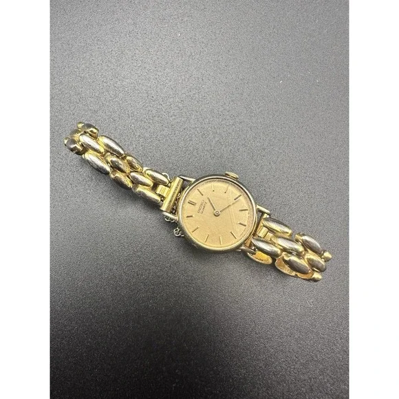 Seiko | Accessories | Vintage Seiko Women 400409 Gold Tone  display picture 3